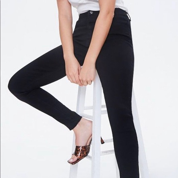 Forever 21 Denim - Forever 21 Black skinny jeans high waisted size 28th stretch